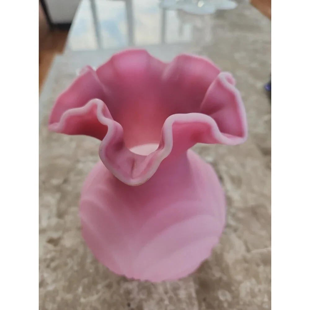 VTG Fenton Rose Pink Satin Vase 8